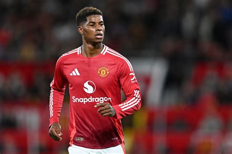 Man United boss Ten Hag: Criticism of Marcus Rashford 'stupid'.